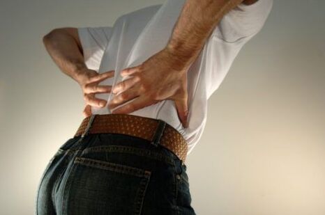 Bassi il dolore è un segno di osteocondosi